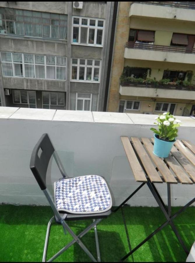 Ferienwohnung Studio Central Calea Victoriei Bukarest Exterior foto